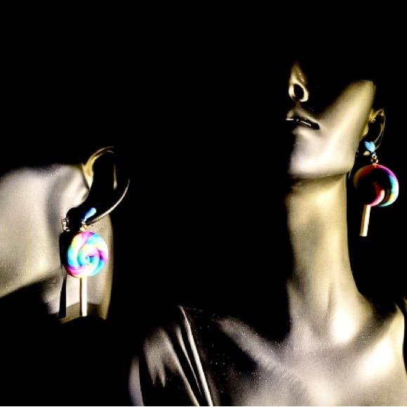 Disney Candy Swirl Colorful Lollipop Dangle Earrings - Picture 3 of 9